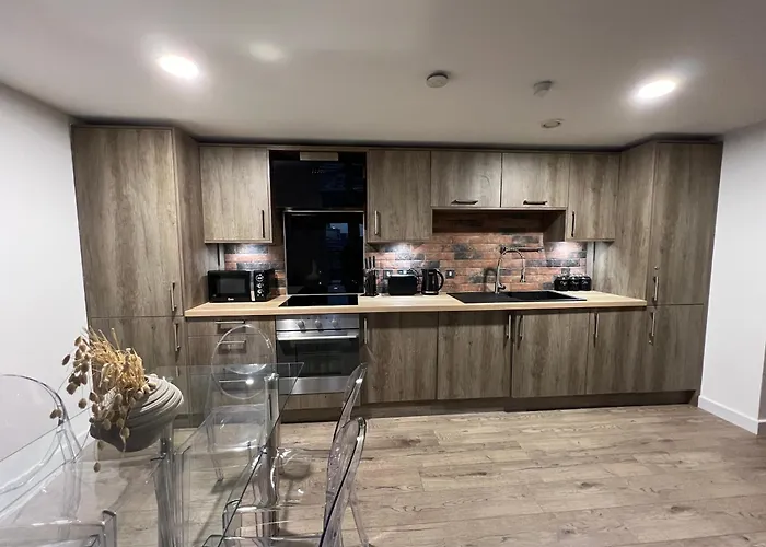 2 Bedroom Penthouse City View