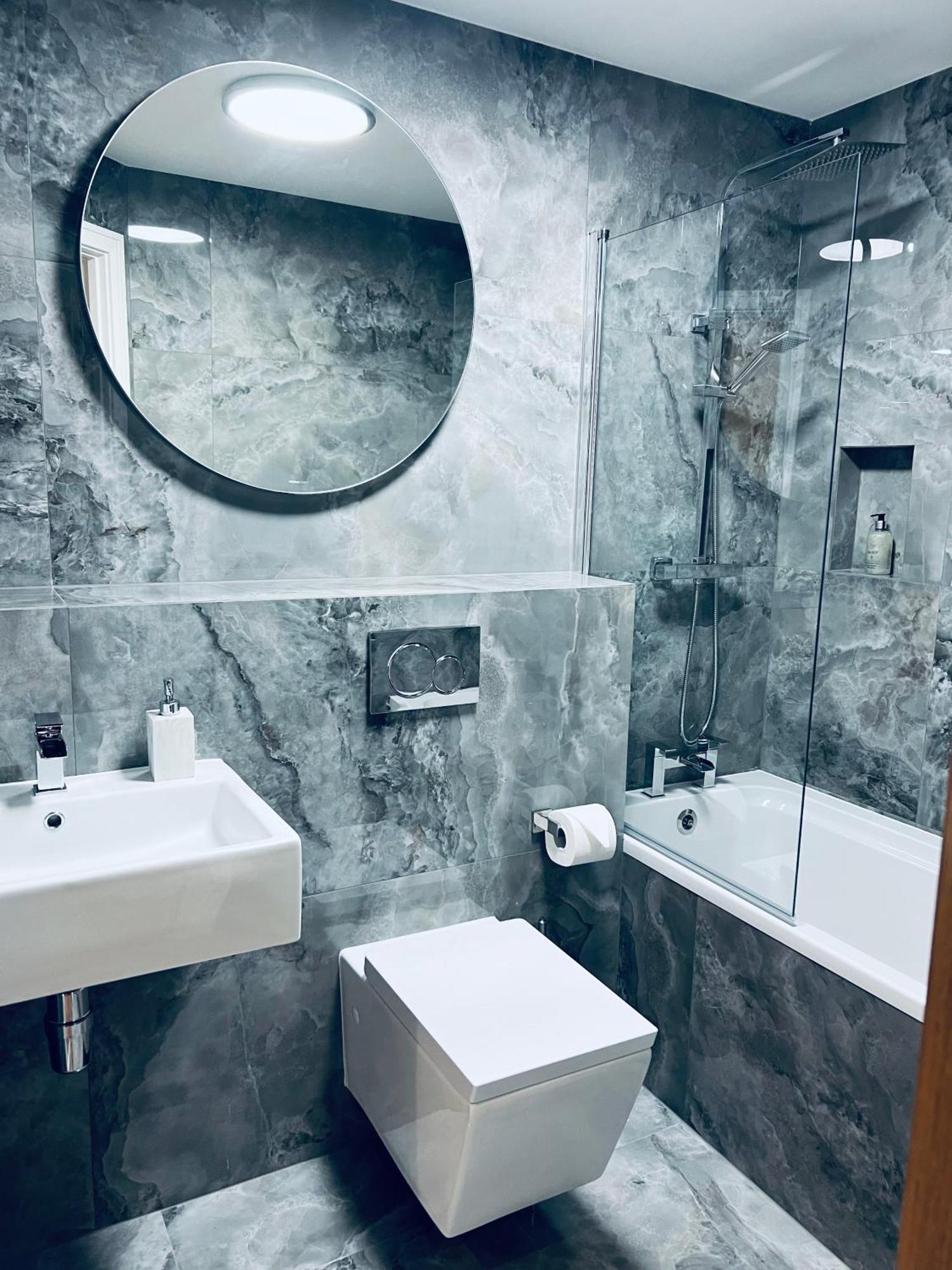 2 Bedroom Penthouse View Birmingham